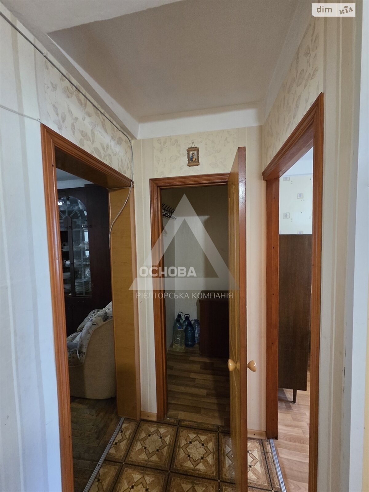 Продажа трехкомнатной квартиры в Запорожье, на ул. Александра Говорухи, район Коммунарский фото 1 Продажа трехкомнатной квартиры в Запорожье, на ул. Александра Говорухи, район Коммунарский фото 1