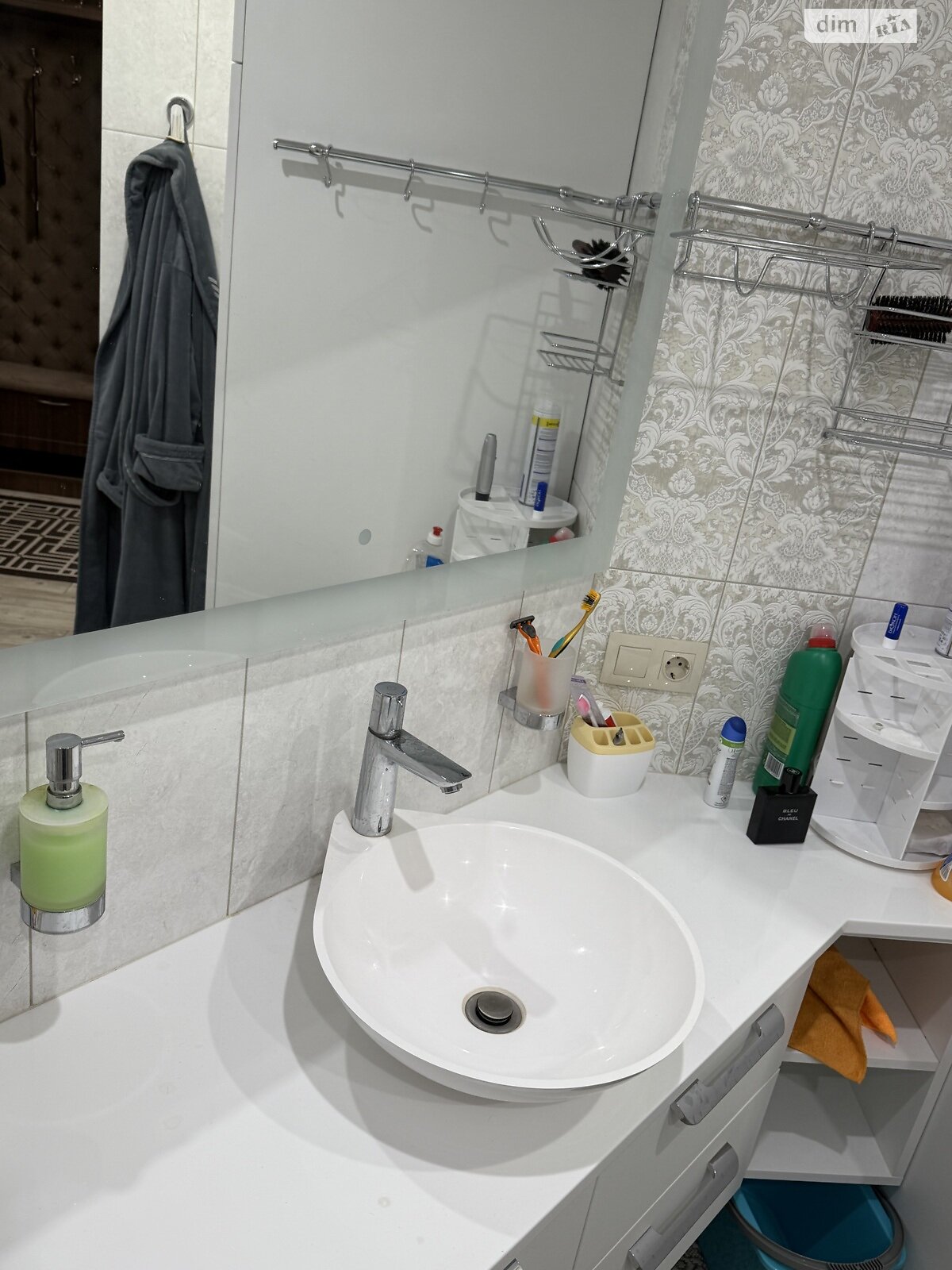 Продажа трехкомнатной квартиры в Запорожье, на ул. Александра Говорухи 26А, район Коммунарский фото 1 Продажа трехкомнатной квартиры в Запорожье, на ул. Александра Говорухи 26А, район Коммунарский фото 1