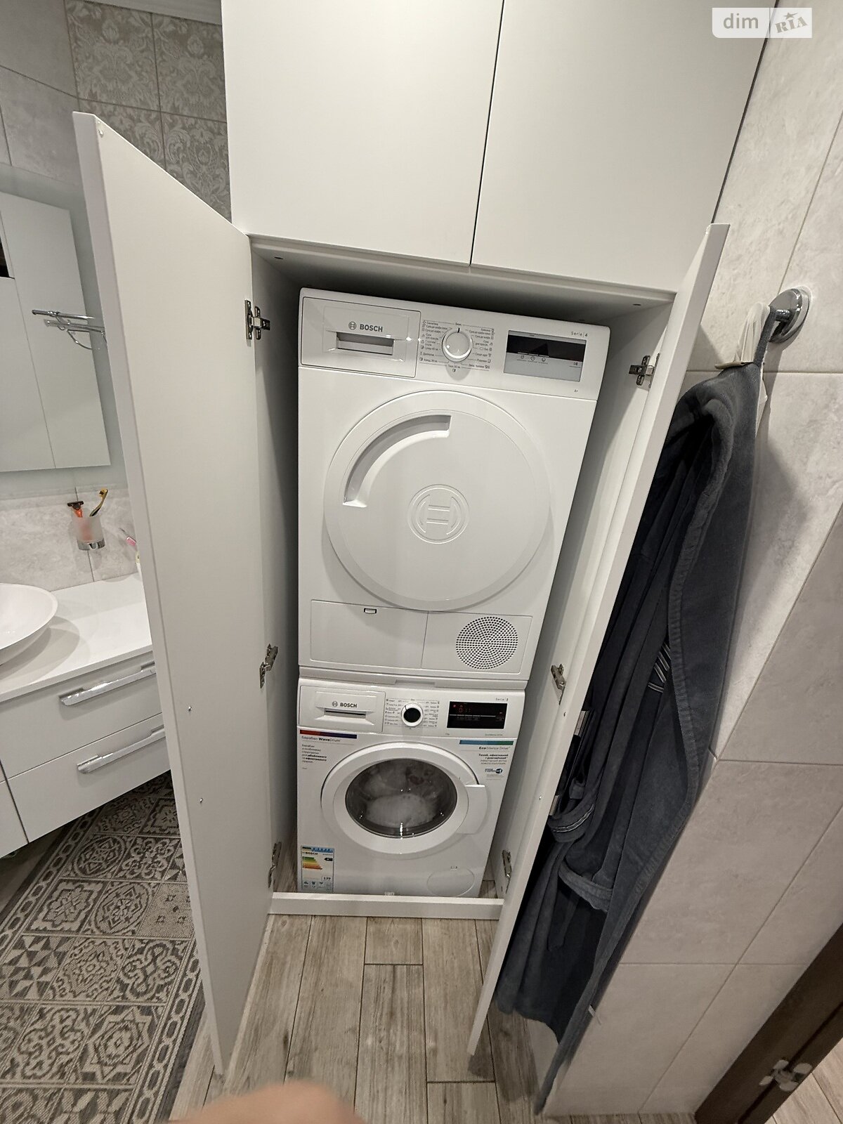 Продажа трехкомнатной квартиры в Запорожье, на ул. Александра Говорухи 26А, район Коммунарский фото 1 Продажа трехкомнатной квартиры в Запорожье, на ул. Александра Говорухи 26А, район Коммунарский фото 1