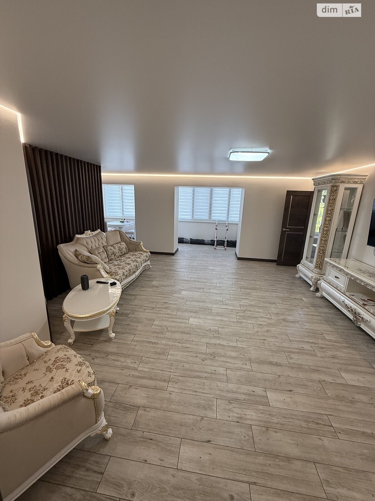 Продажа трехкомнатной квартиры в Запорожье, на ул. Александра Говорухи 26А, район Коммунарский фото 1 Продажа трехкомнатной квартиры в Запорожье, на ул. Александра Говорухи 26А, район Коммунарский фото 1