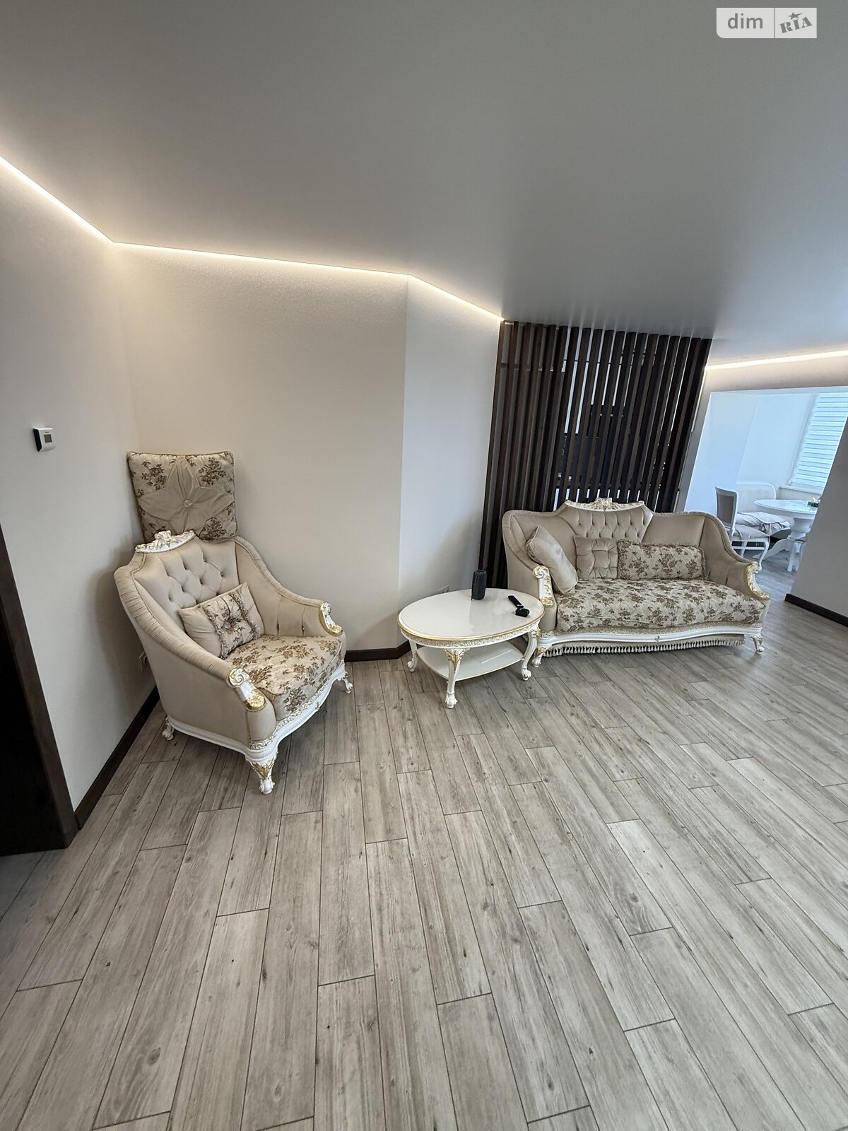 Продажа трехкомнатной квартиры в Запорожье, на ул. Александра Говорухи 26А, район Коммунарский фото 1 Продажа трехкомнатной квартиры в Запорожье, на ул. Александра Говорухи 26А, район Коммунарский фото 1