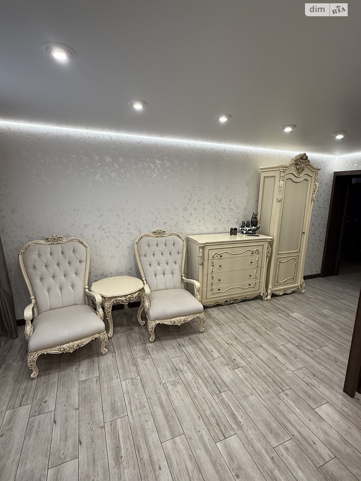 Продажа трехкомнатной квартиры в Запорожье, на ул. Александра Говорухи 26А, район Коммунарский фото 1 Продажа трехкомнатной квартиры в Запорожье, на ул. Александра Говорухи 26А, район Коммунарский фото 1