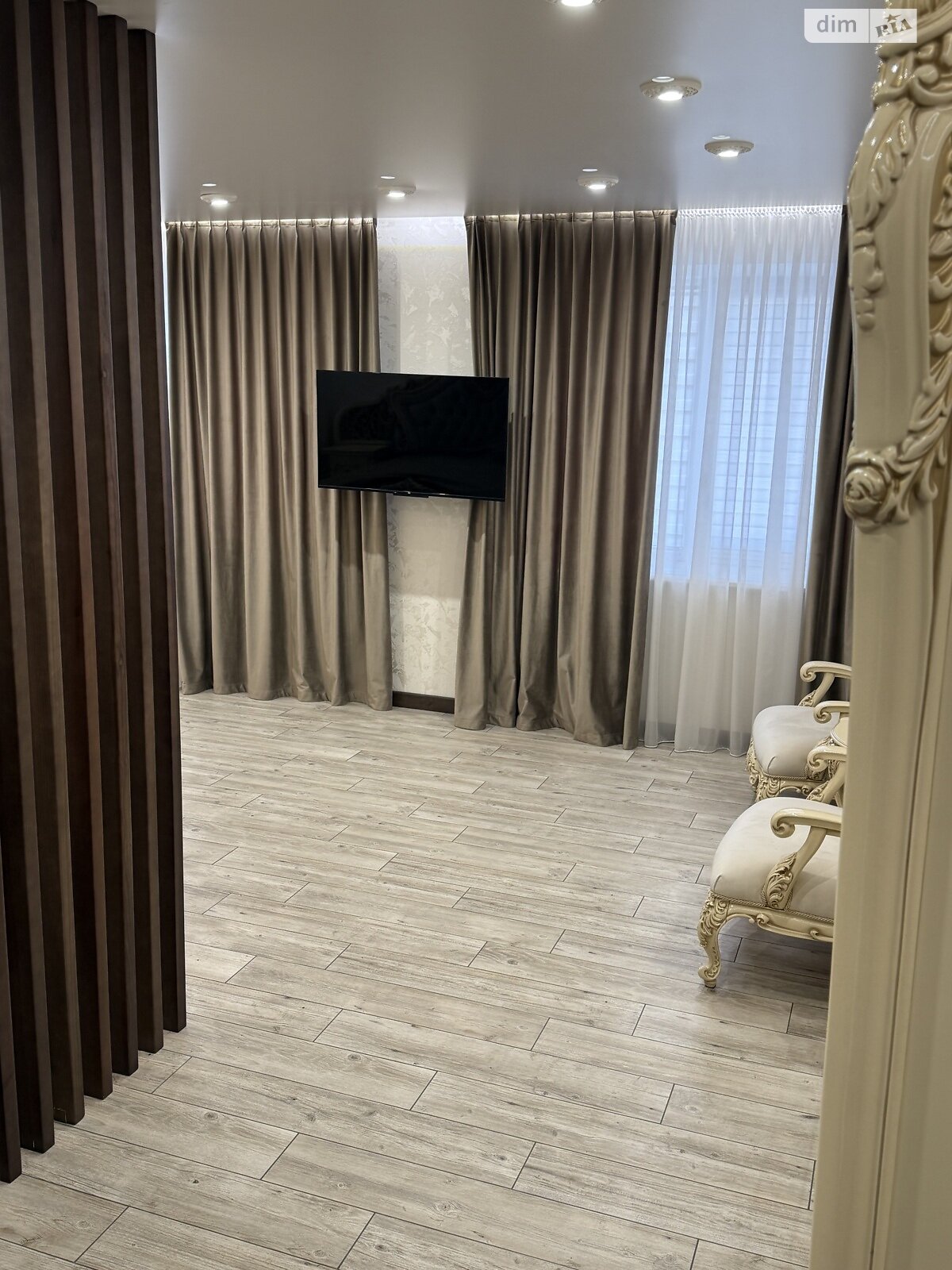 Продажа трехкомнатной квартиры в Запорожье, на ул. Александра Говорухи 26А, район Коммунарский фото 1 Продажа трехкомнатной квартиры в Запорожье, на ул. Александра Говорухи 26А, район Коммунарский фото 1