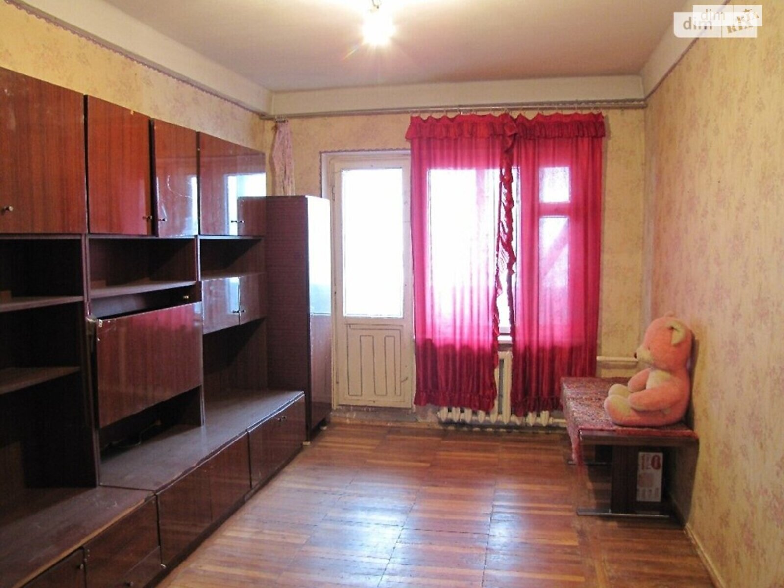 Продаж трикімнатної квартири в Запоріжжі, на вул. Автозаводська 10, район Комунарський фото 1