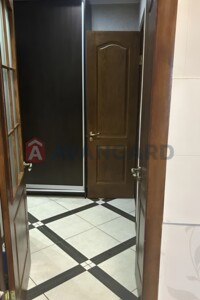 Продаж двокімнатної квартири в Запоріжжі, на вул. Автозаводська 30, район Комунарський фото 2