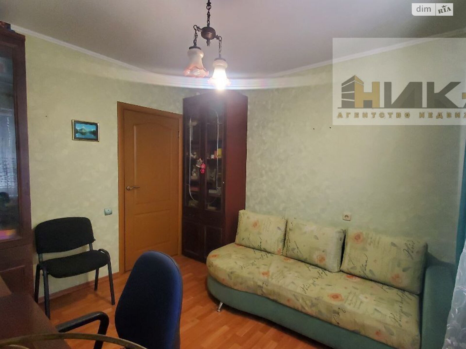 Продаж трикімнатної квартири в Запоріжжі, на вул. Автозаводська, район Комунарський фото 1 Продаж трикімнатної квартири в Запоріжжі, на вул. Автозаводська, район Комунарський фото 1