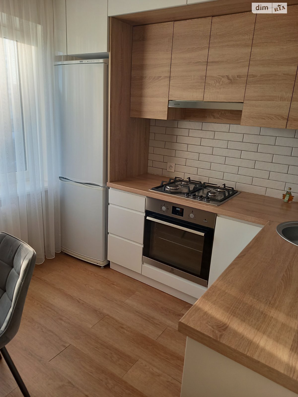 Продажа двухкомнатной квартиры в Запорожье, на ул. Автозаводская, район Коммунарский фото 1 Продажа двухкомнатной квартиры в Запорожье, на ул. Автозаводская, район Коммунарский фото 1