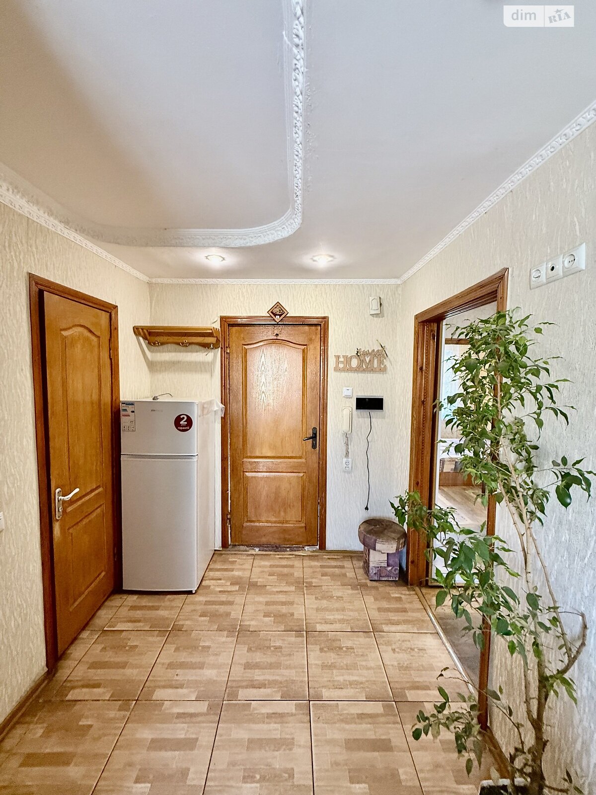 Продажа трехкомнатной квартиры в Запорожье, на ул. Автозаводская, район Коммунарский фото 1 Продажа трехкомнатной квартиры в Запорожье, на ул. Автозаводская, район Коммунарский фото 1