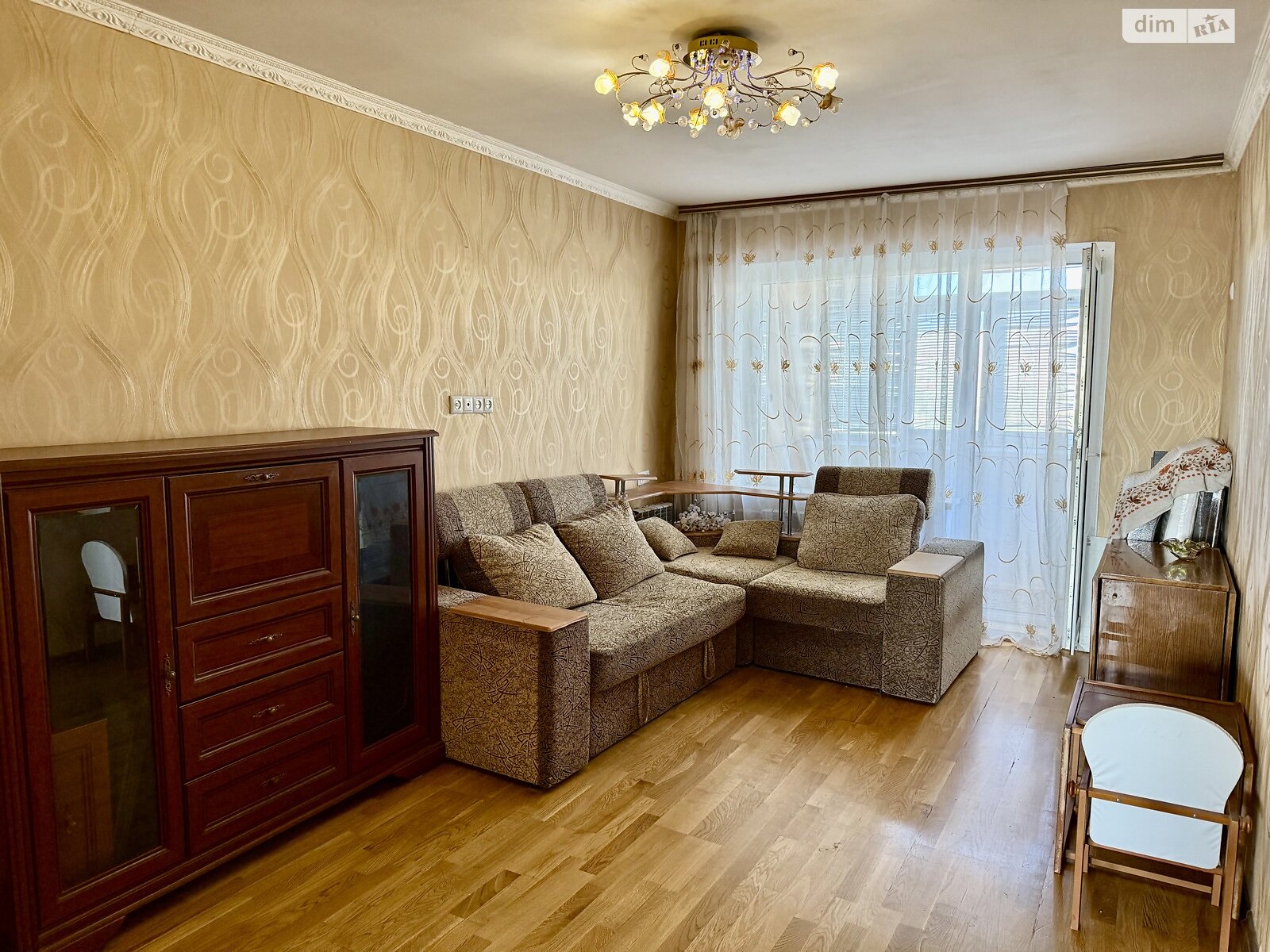 Продажа трехкомнатной квартиры в Запорожье, на ул. Автозаводская, район Коммунарский фото 1 Продажа трехкомнатной квартиры в Запорожье, на ул. Автозаводская, район Коммунарский фото 1