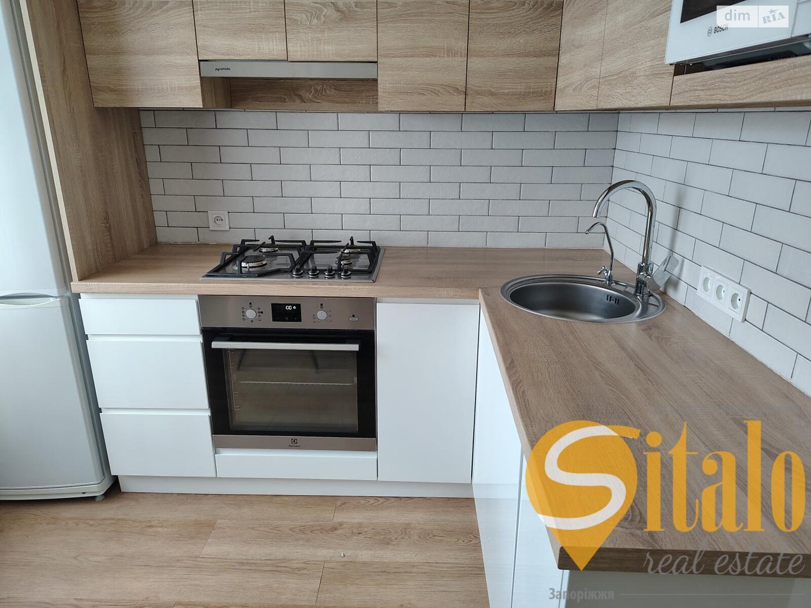 Продажа двухкомнатной квартиры в Запорожье, на ул. Автозаводская, район Коммунарский фото 1 Продажа двухкомнатной квартиры в Запорожье, на ул. Автозаводская, район Коммунарский фото 1