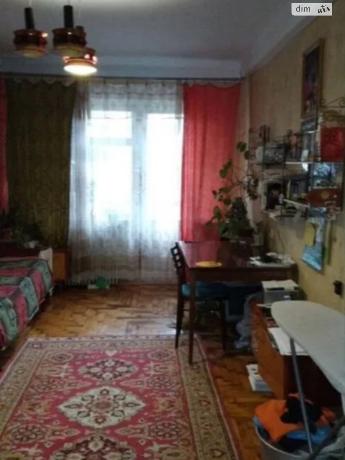 Продаж трикімнатної квартири в Запоріжжі, на вул. Чумаченка 36, район Комунарський фото 1