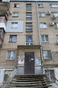 Продажа двухкомнатной квартиры в Запорожье, на ул. Чумаченко, район Коммунарский фото 2