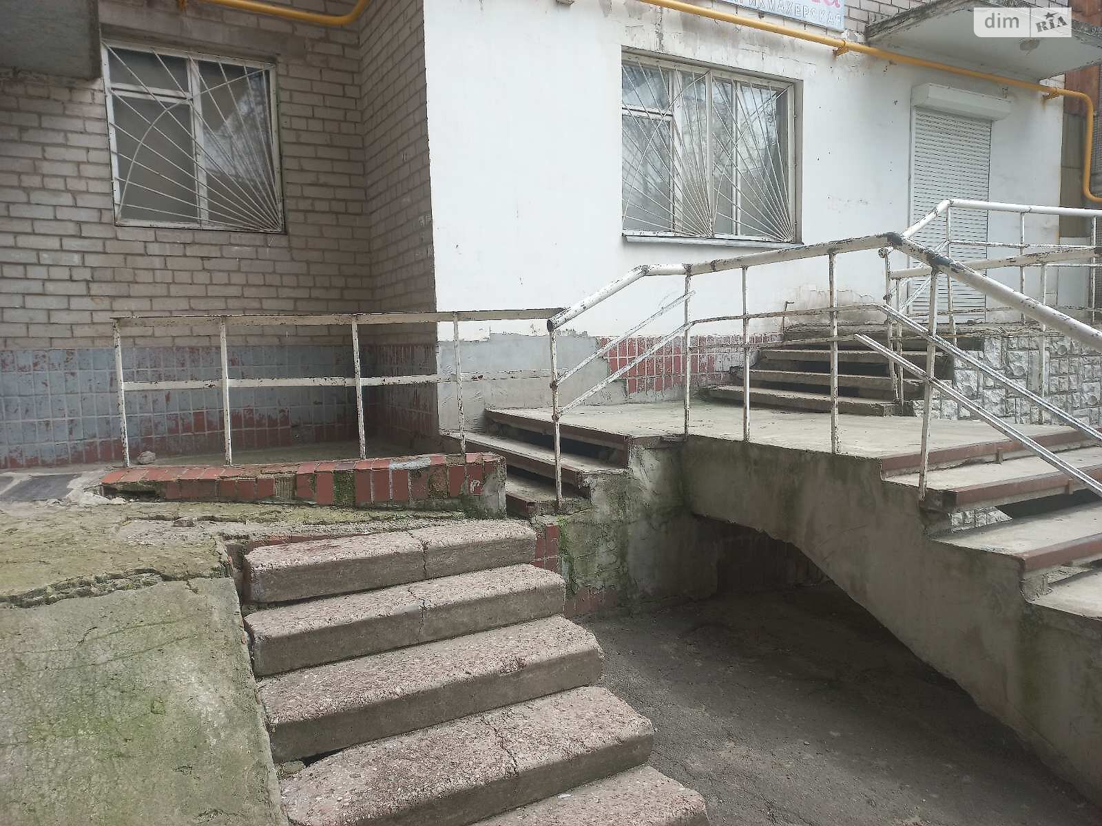 Продаж двокімнатної квартири в Запоріжжі, на вул. Чумаченка 23, район Комунарський фото 1