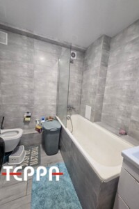 Продажа трехкомнатной квартиры в Запорожье, на ул. Чумаченко, район Коммунарский фото 2