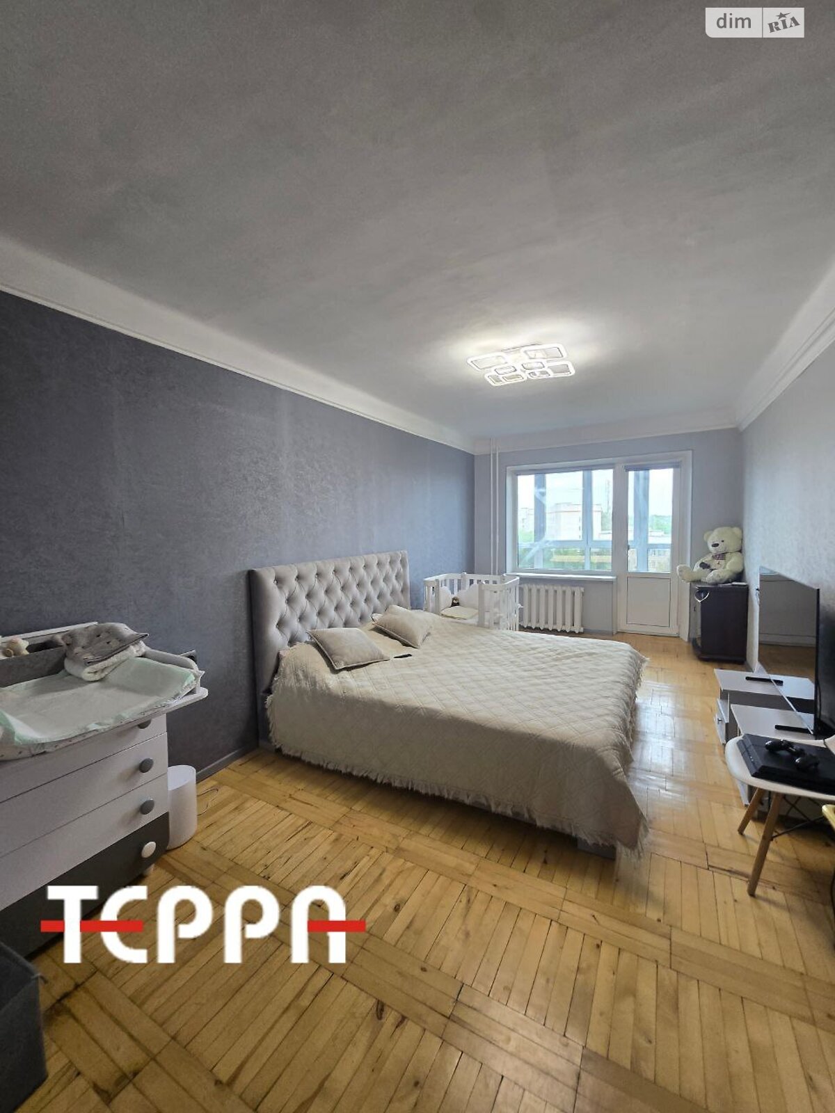 Продажа трехкомнатной квартиры в Запорожье, на ул. Чумаченко, район Коммунарский фото 1