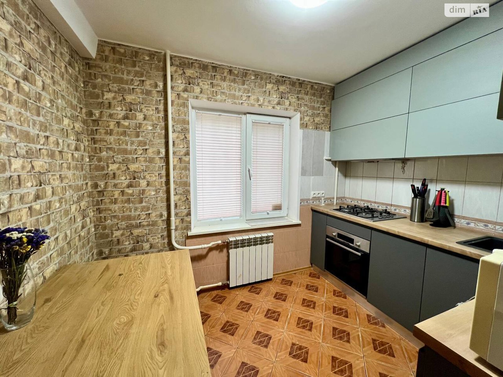 Продажа трехкомнатной квартиры в Запорожье, на ул. Европейская 12, район Коммунарский фото 1 Продажа трехкомнатной квартиры в Запорожье, на ул. Европейская 12, район Коммунарский фото 1