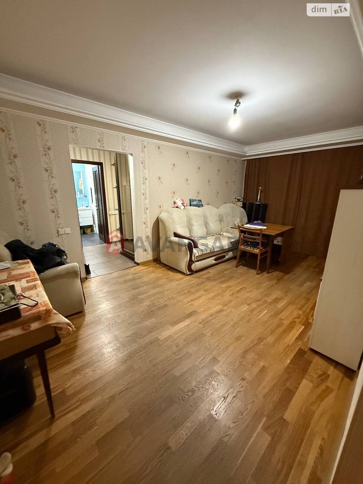 Продажа трехкомнатной квартиры в Запорожье, на ул. Закарпатского Легиона 29, район Коммунарский фото 1 Продажа трехкомнатной квартиры в Запорожье, на ул. Закарпатского Легиона 29, район Коммунарский фото 1