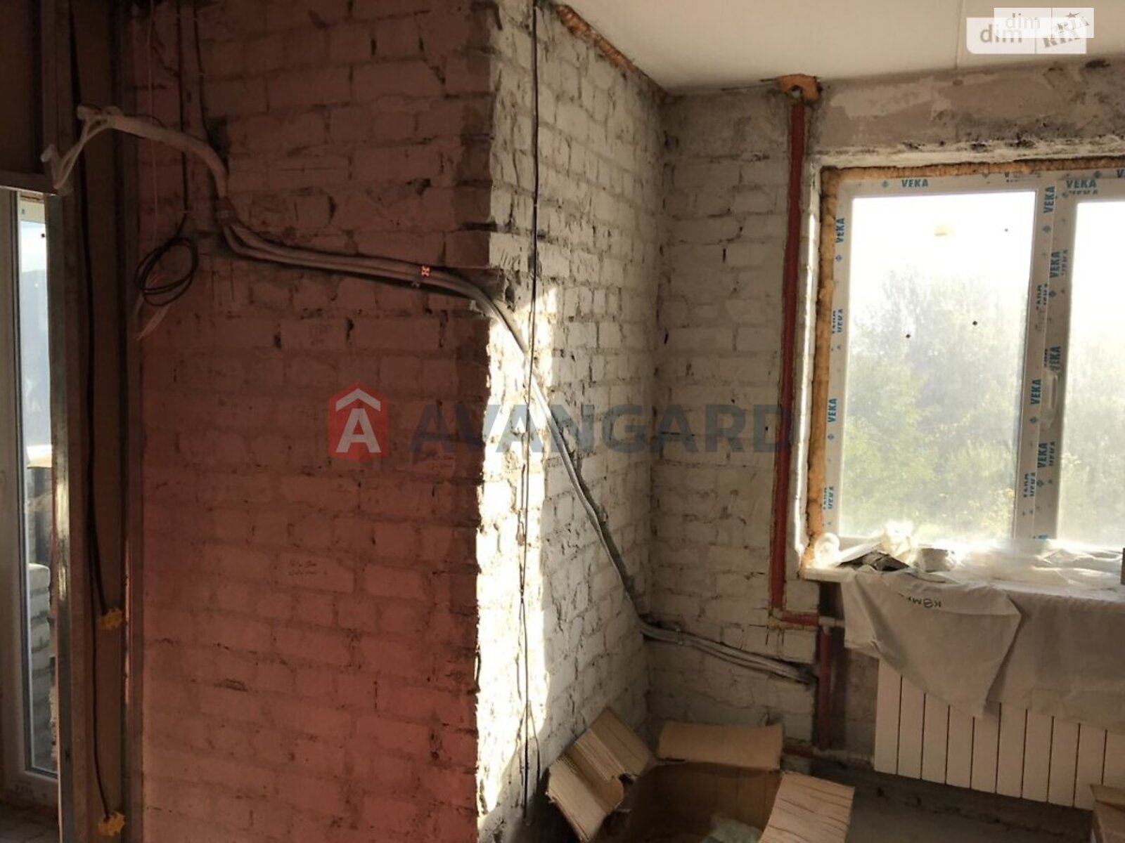Продаж трикімнатної квартири в Запоріжжі, на вул. Космічна 102, район Комунарський фото 1 Продаж трикімнатної квартири в Запоріжжі, на вул. Космічна 102, район Комунарський фото 1