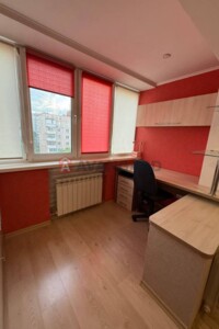 Продажа трехкомнатной квартиры в Запорожье, на ул. Космическая 97, район Коммунарский фото 2