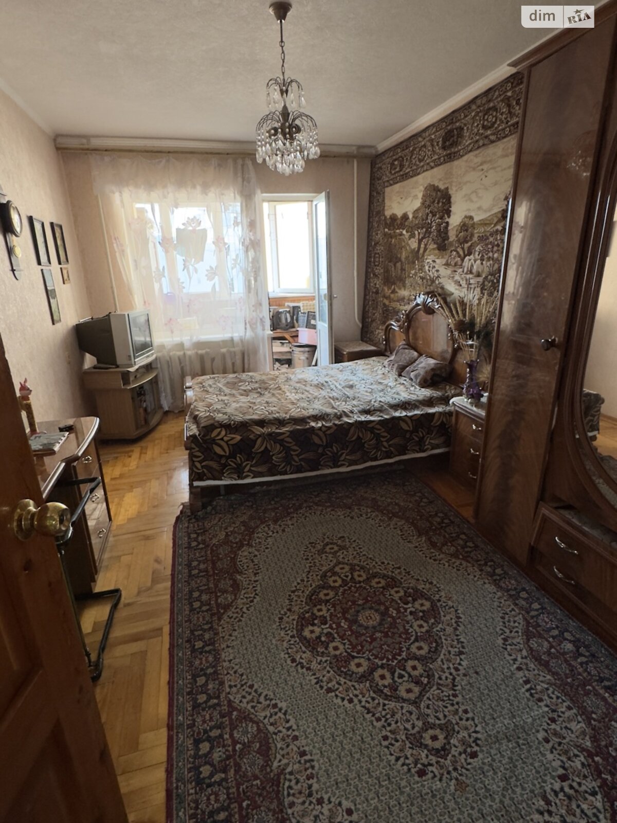 Продажа трехкомнатной квартиры в Запорожье, на ул. Космическая 101, район Коммунарский фото 1 Продажа трехкомнатной квартиры в Запорожье, на ул. Космическая 101, район Коммунарский фото 1
