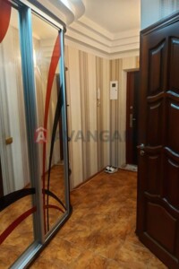 Продажа трехкомнатной квартиры в Запорожье, на ул. Магара 3, район Коммунарский фото 2