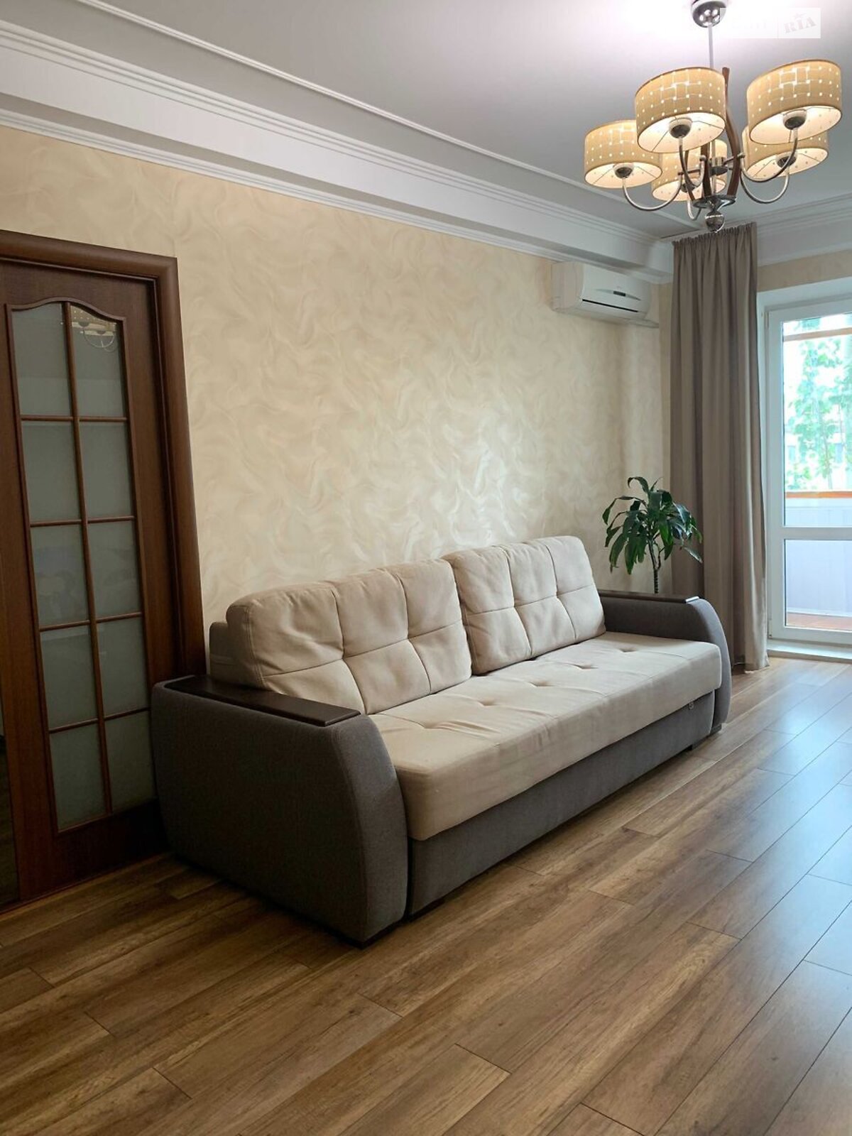 Продажа двухкомнатной квартиры в Запорожье, на ул. Европейская 14, район Коммунарский фото 1 Продажа двухкомнатной квартиры в Запорожье, на ул. Европейская 14, район Коммунарский фото 1