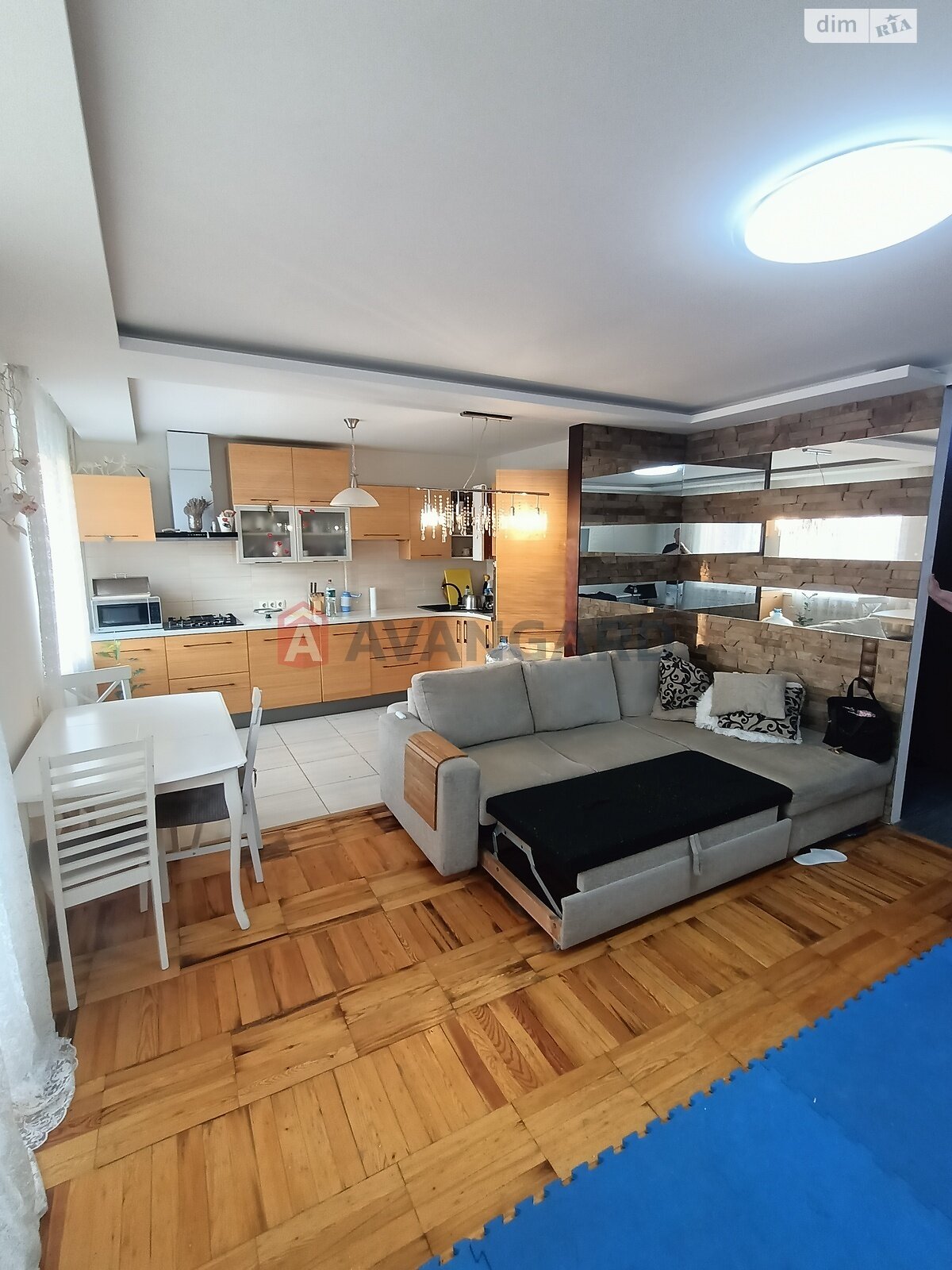 Продажа трехкомнатной квартиры в Запорожье, на ул. Европейская 16, район Коммунарский фото 2 Продажа трехкомнатной квартиры в Запорожье, на ул. Европейская 16, район Коммунарский фото 2