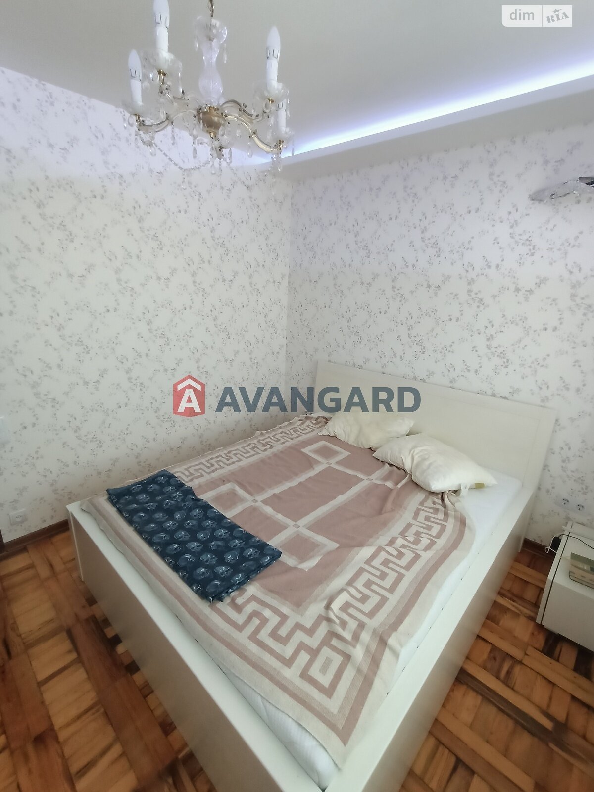 Продажа трехкомнатной квартиры в Запорожье, на ул. Европейская 16, район Коммунарский фото 2 Продажа трехкомнатной квартиры в Запорожье, на ул. Европейская 16, район Коммунарский фото 2