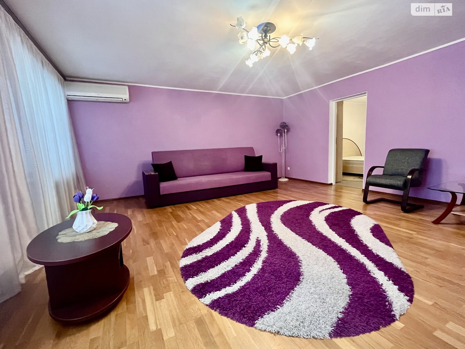 Продажа четырехкомнатной квартиры в Запорожье, на ул. Нагнибеды, район Коммунарский фото 1