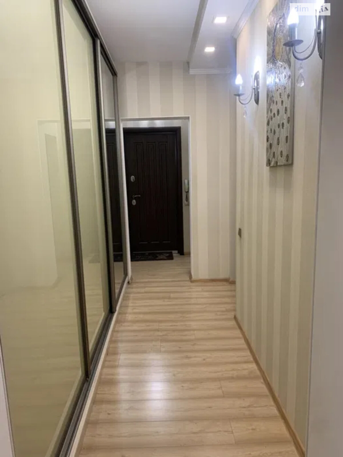 Продажа трехкомнатной квартиры в Запорожье, на ул. Владимира Украинца 59, район Коммунарский фото 1 Продажа трехкомнатной квартиры в Запорожье, на ул. Владимира Украинца 59, район Коммунарский фото 1