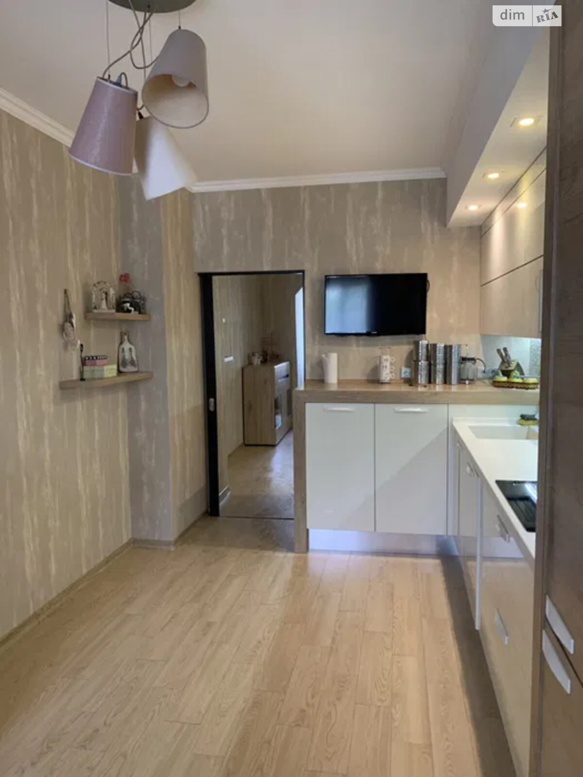 Продажа трехкомнатной квартиры в Запорожье, на ул. Владимира Украинца 59, район Коммунарский фото 1 Продажа трехкомнатной квартиры в Запорожье, на ул. Владимира Украинца 59, район Коммунарский фото 1