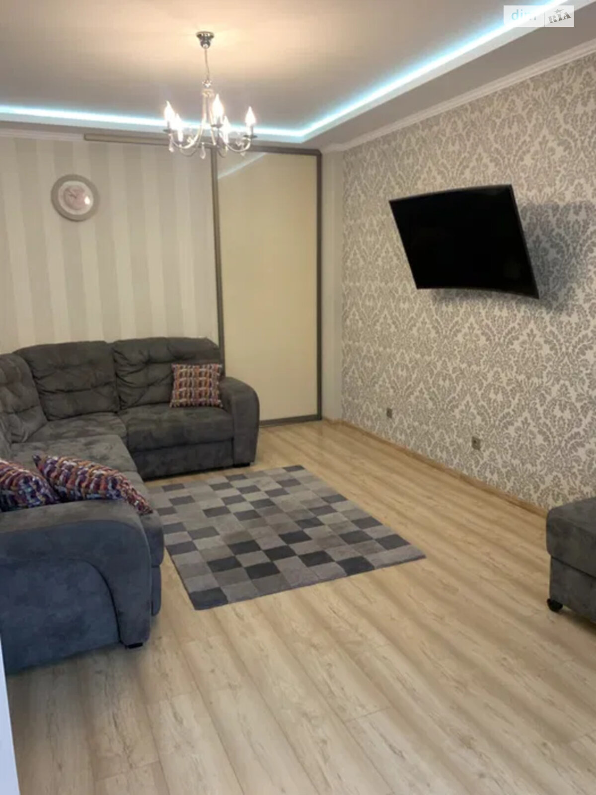 Продажа трехкомнатной квартиры в Запорожье, на ул. Владимира Украинца 59, район Коммунарский фото 1 Продажа трехкомнатной квартиры в Запорожье, на ул. Владимира Украинца 59, район Коммунарский фото 1