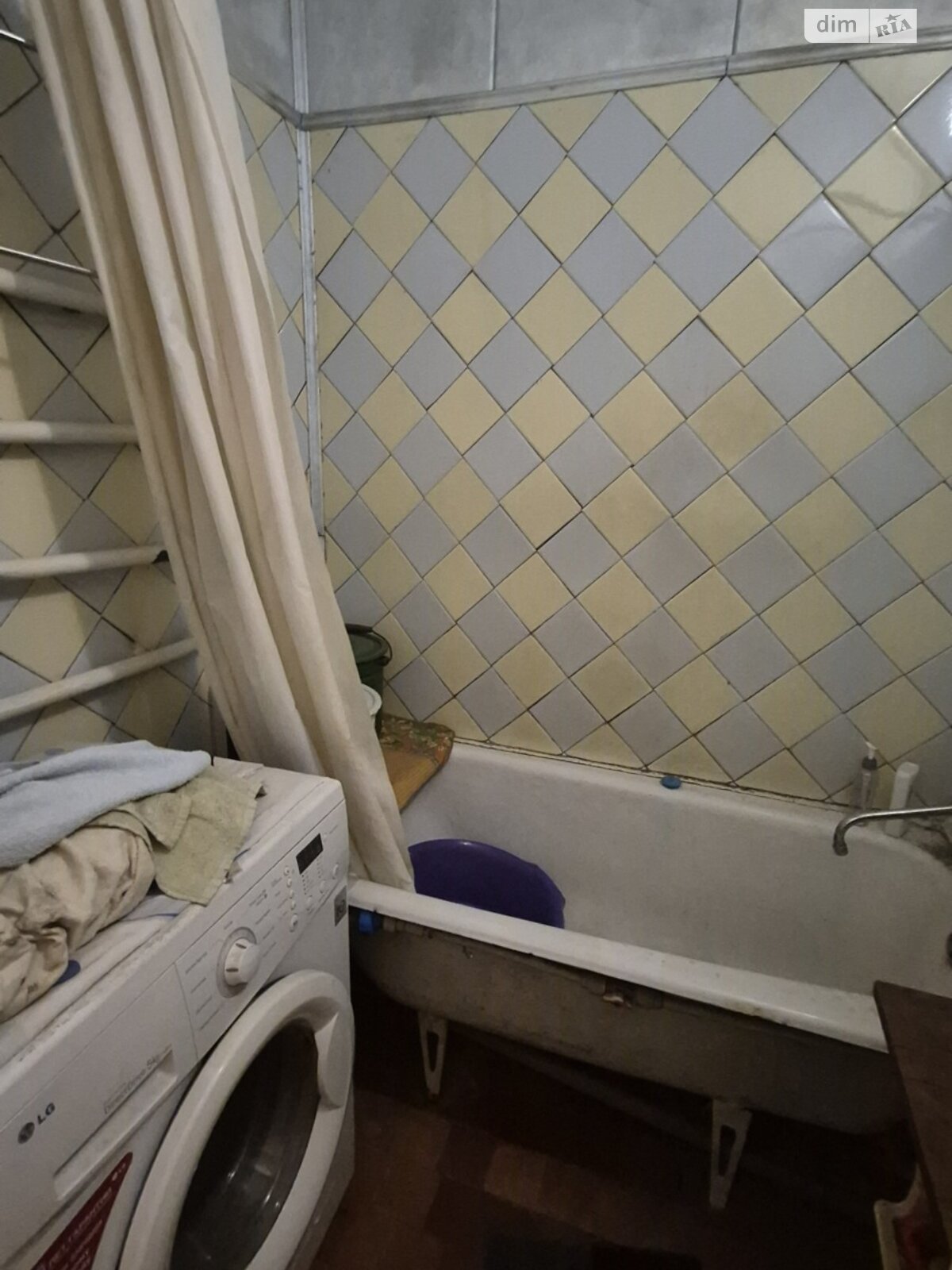 Продаж трикімнатної квартири в Запоріжжі, на вул. Дослідна станція 72, район Комунарський фото 1 Продаж трикімнатної квартири в Запоріжжі, на вул. Дослідна станція 72, район Комунарський фото 1