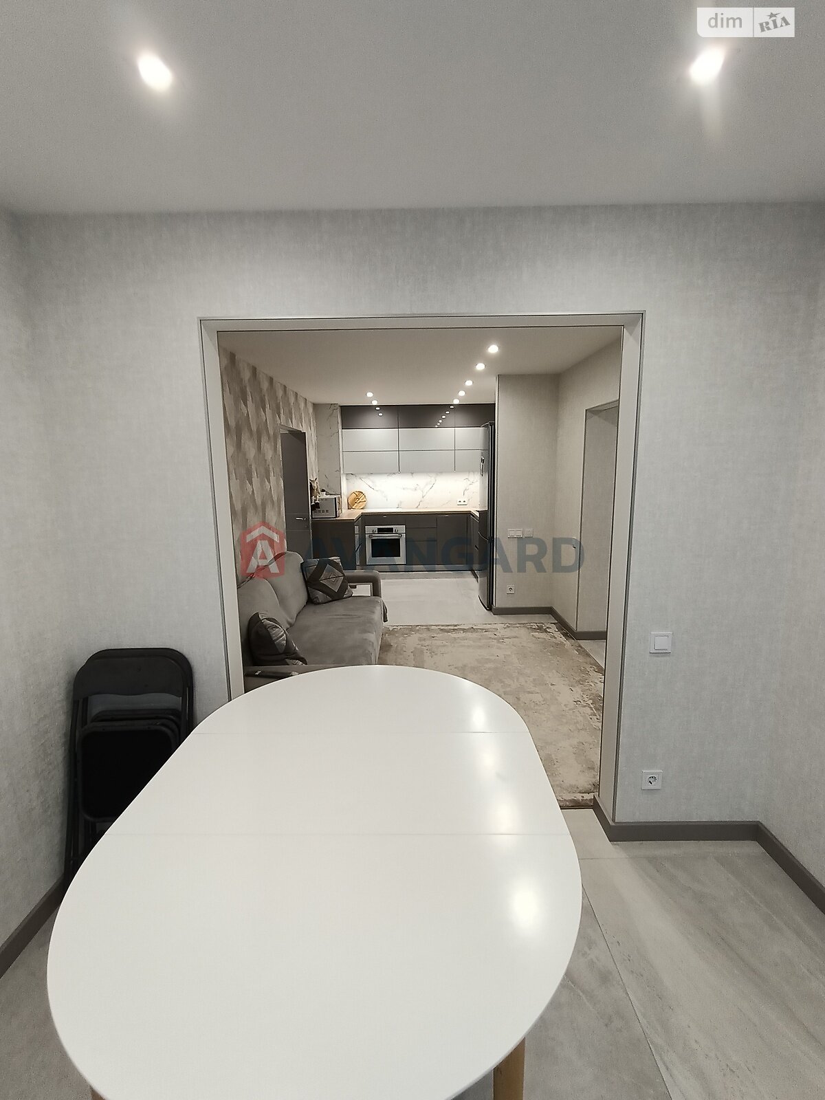 Продажа четырехкомнатной квартиры в Запорожье, на ул. Владимира Украинца 7, район Коммунарский фото 2 Продажа четырехкомнатной квартиры в Запорожье, на ул. Владимира Украинца 7, район Коммунарский фото 2