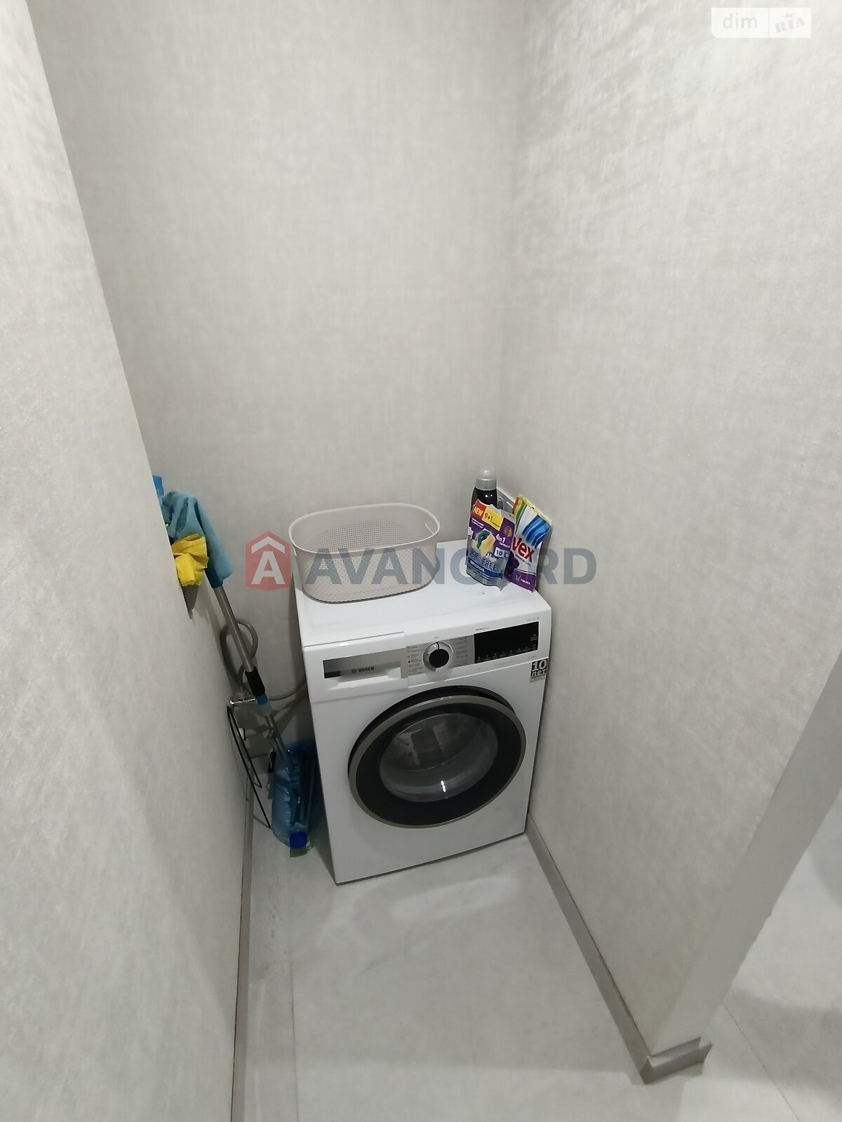 Продажа четырехкомнатной квартиры в Запорожье, на ул. Владимира Украинца 7, район Коммунарский фото 2 Продажа четырехкомнатной квартиры в Запорожье, на ул. Владимира Украинца 7, район Коммунарский фото 2