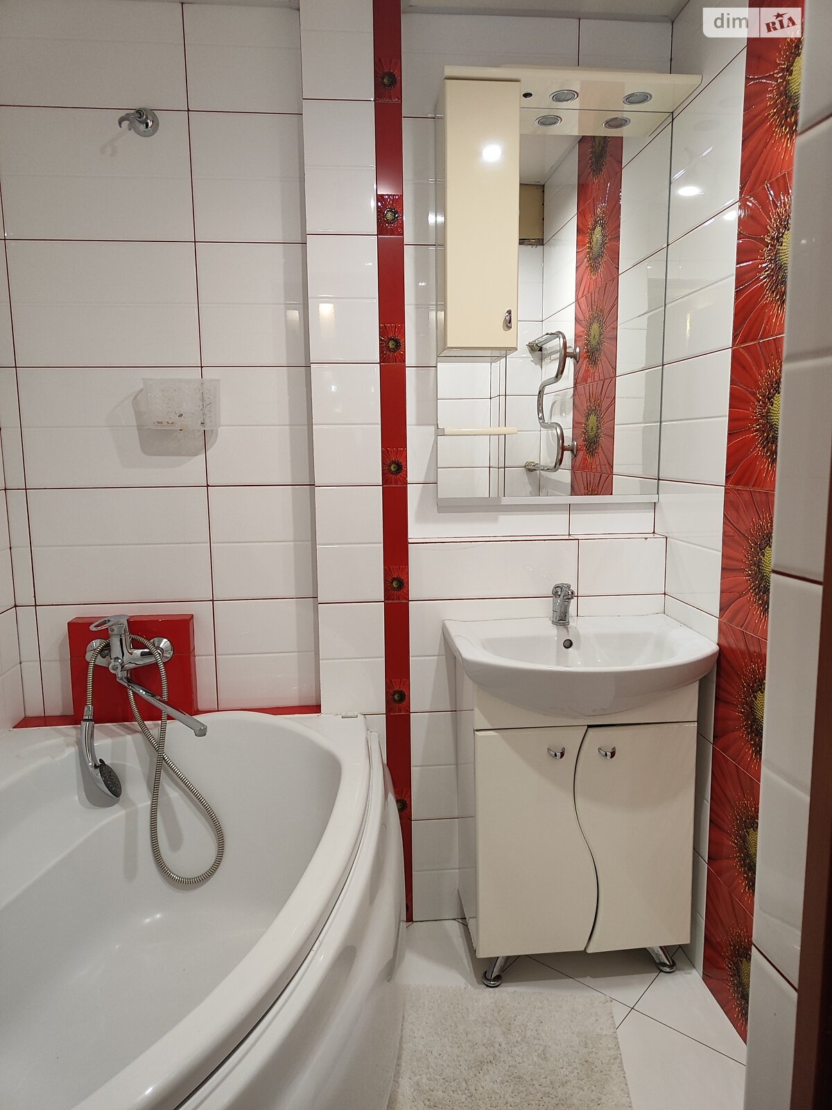 Продаж двокімнатної квартири в Запоріжжі, на вул. Романтична 9, район Комунарський фото 1 Продаж двокімнатної квартири в Запоріжжі, на вул. Романтична 9, район Комунарський фото 1
