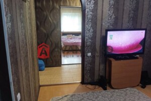 Продаж двокімнатної квартири в Запоріжжі, на вул. Північнокільцева 18, район Комунарський фото 2