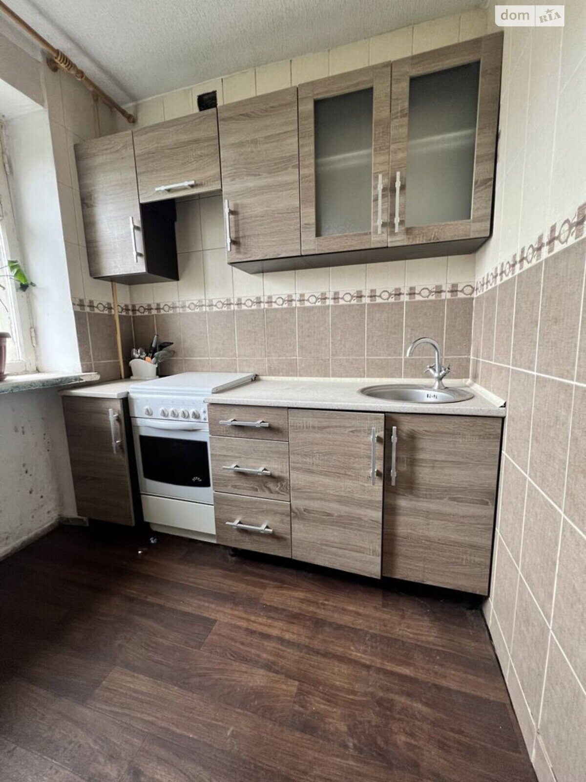 Продаж трикімнатної квартири в Запоріжжі, на вул. Тополіна 33, район Комунарський фото 1 Продаж трикімнатної квартири в Запоріжжі, на вул. Тополіна 33, район Комунарський фото 1
