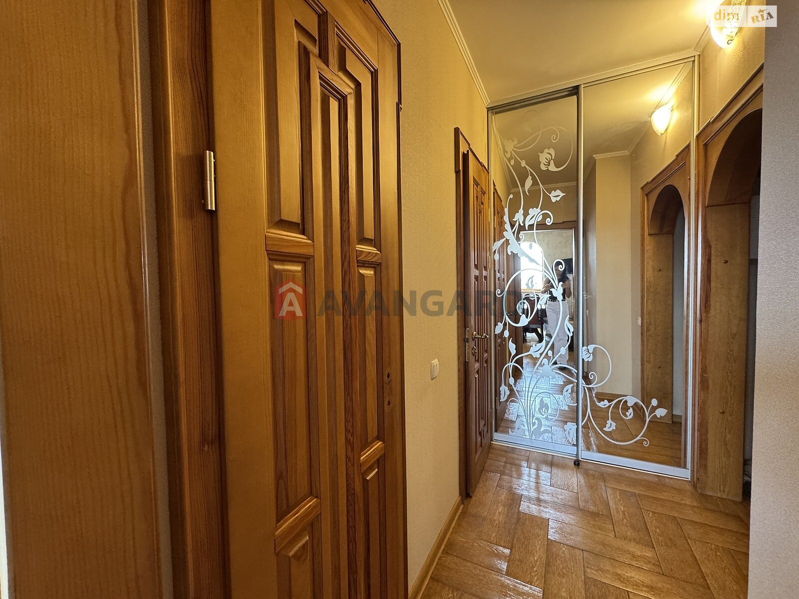 Продажа двухкомнатной квартиры в Запорожье, на ул. Владимира Украинца 5Г, район Коммунарский фото 1 Продажа двухкомнатной квартиры в Запорожье, на ул. Владимира Украинца 5Г, район Коммунарский фото 1