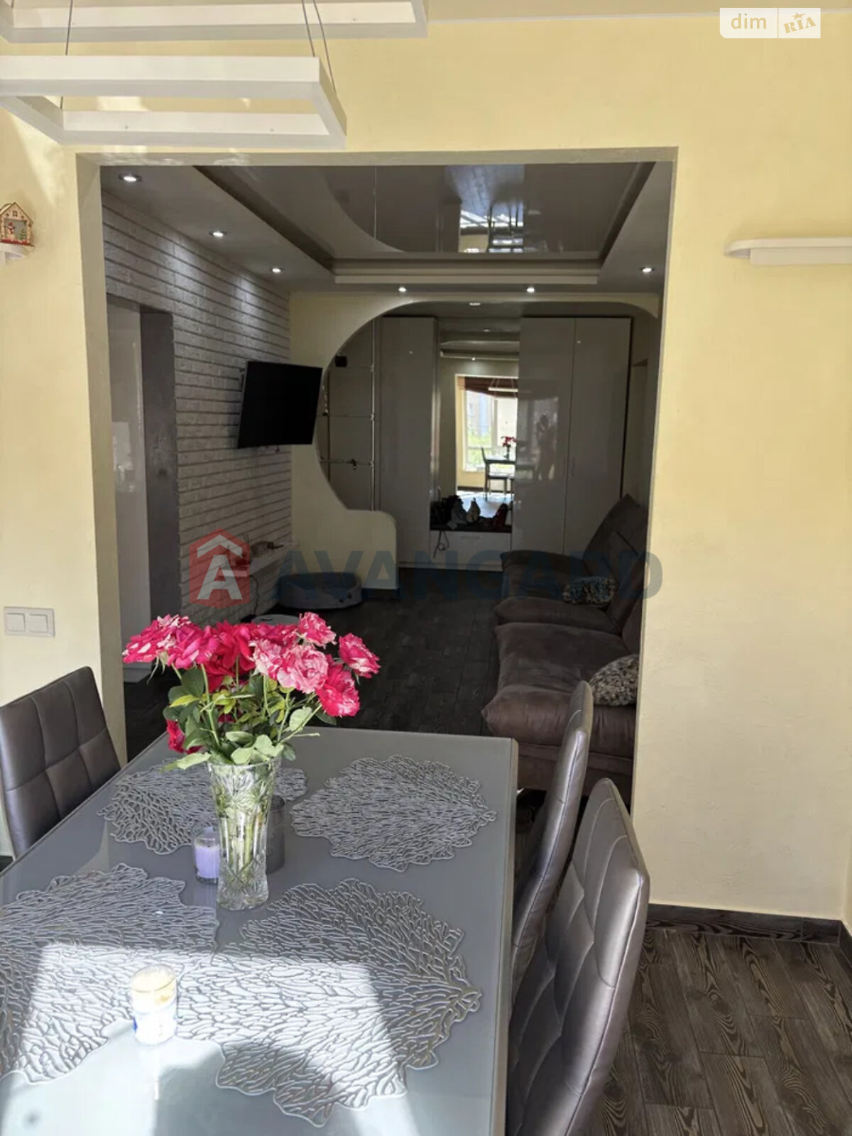 Продажа четырехкомнатной квартиры в Запорожье, на ул. Владимира Украинца 57, район Коммунарский фото 2