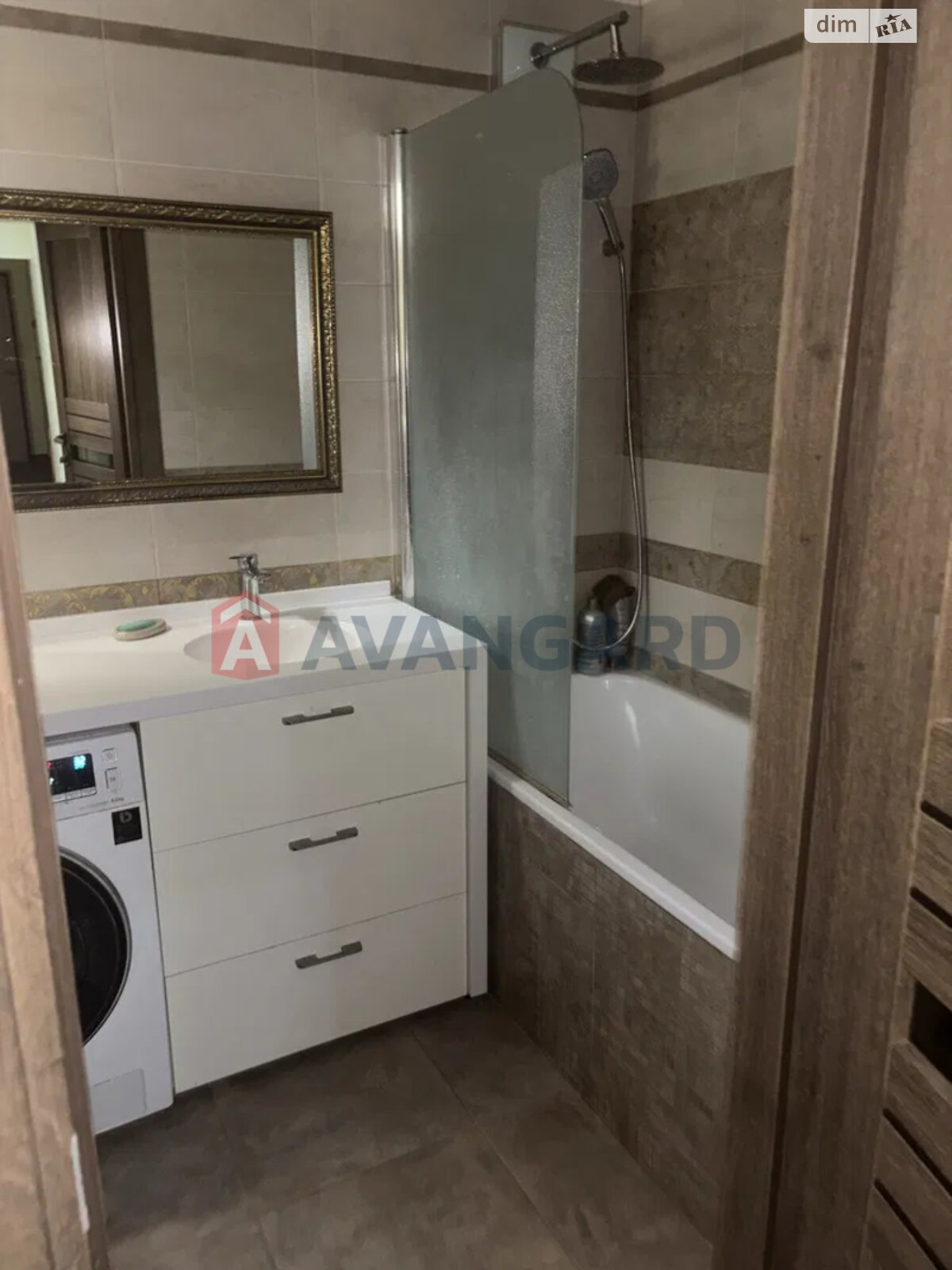 Продажа четырехкомнатной квартиры в Запорожье, на ул. Владимира Украинца 57, район Коммунарский фото 2