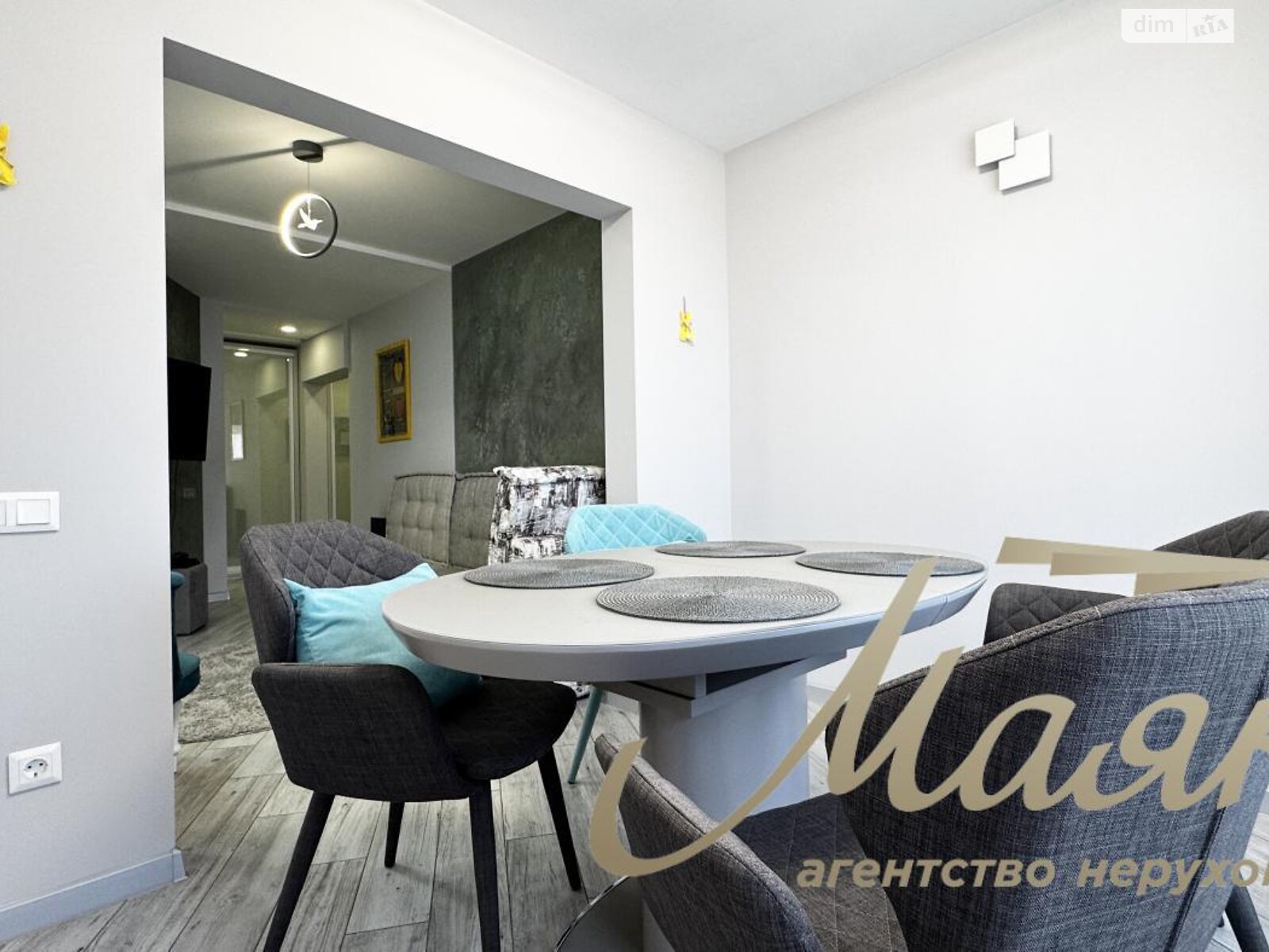 Продажа трехкомнатной квартиры в Запорожье, на ул. Владимира Украинца, район Коммунарский фото 1