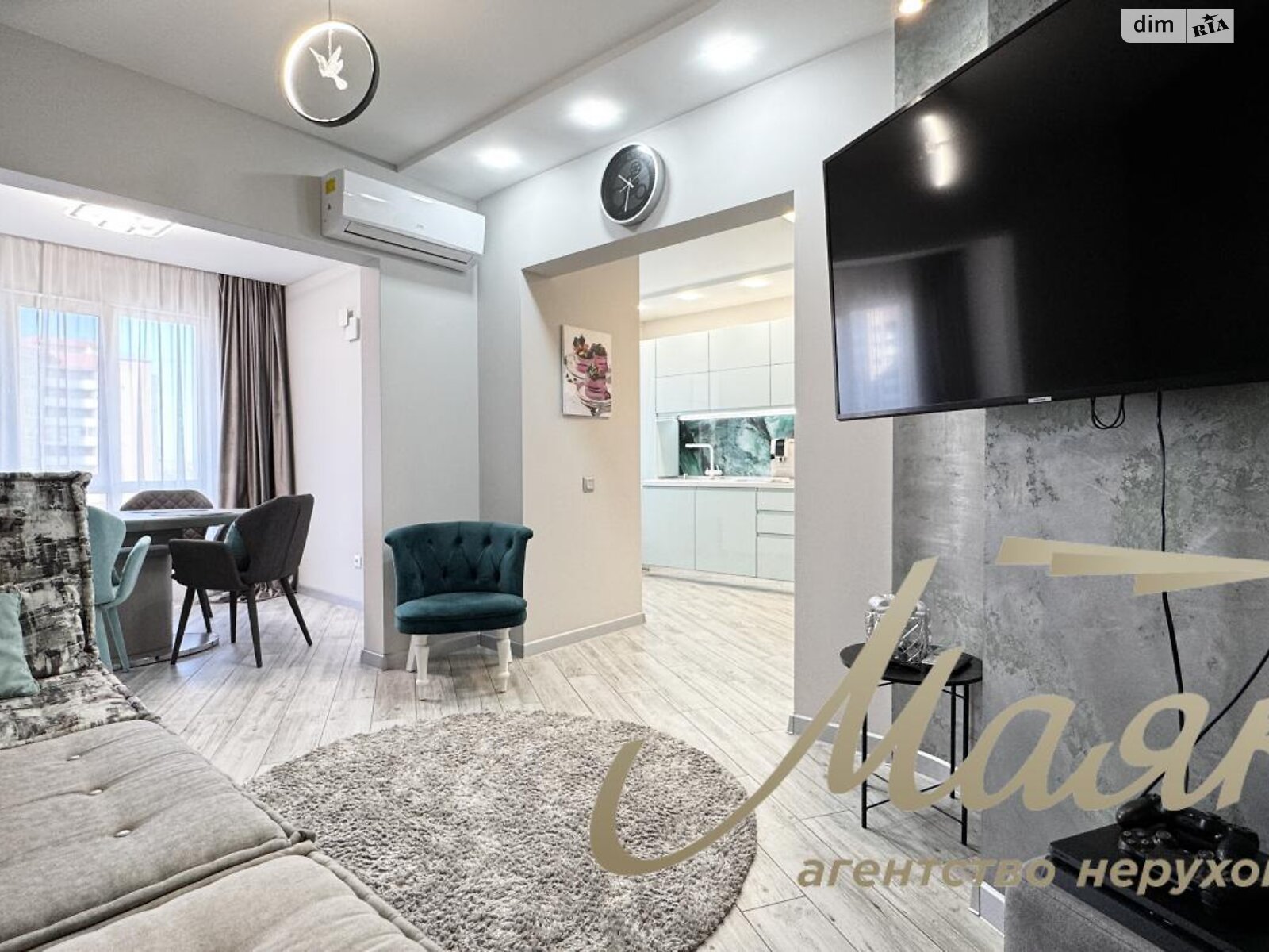 Продажа трехкомнатной квартиры в Запорожье, на ул. Владимира Украинца, район Коммунарский фото 1