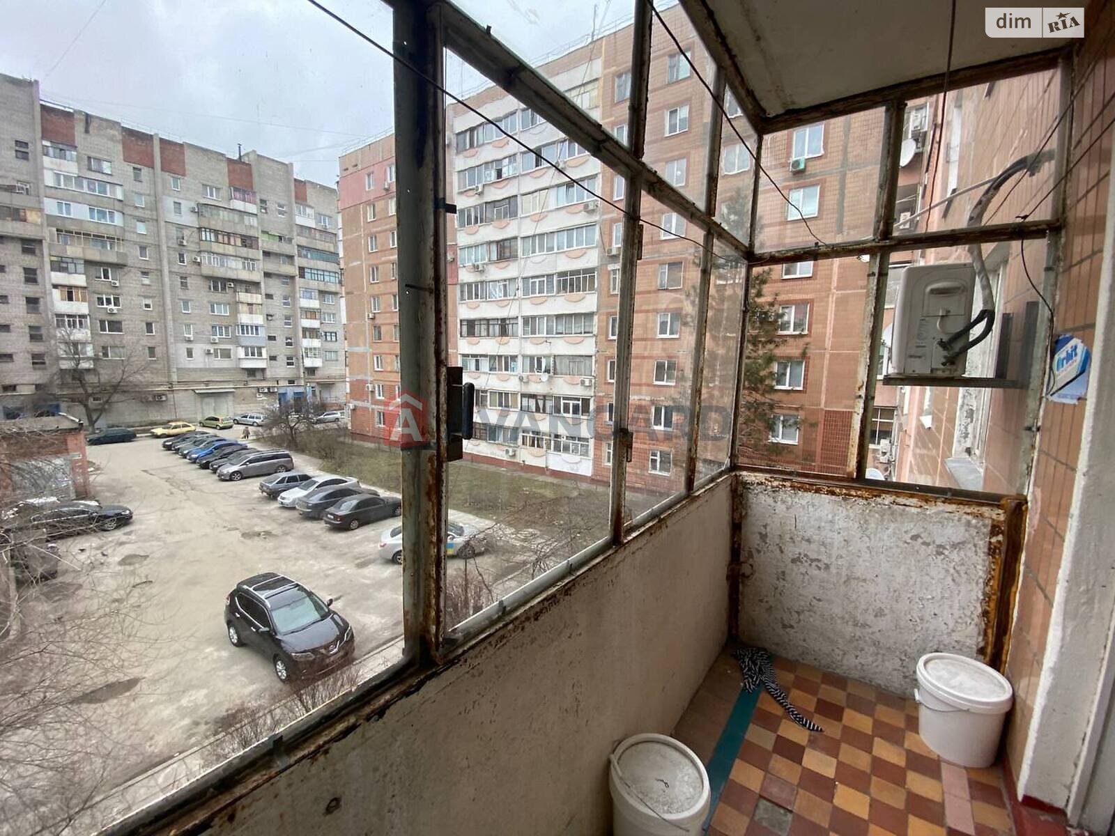 Продажа трехкомнатной квартиры в Запорожье, на ул. Автозаводская 16, район Коммунарский фото 1