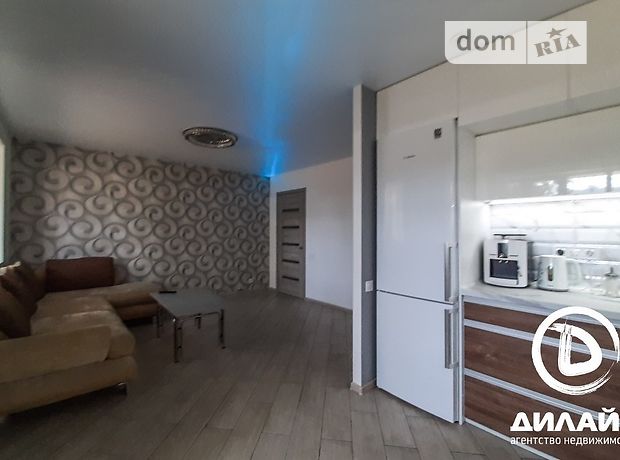 Продажа трехкомнатной квартиры в Запорожье, на ул. Совхозная 26a, район Космос фото 1 Продажа трехкомнатной квартиры в Запорожье, на ул. Совхозная 26a, район Космос фото 1
