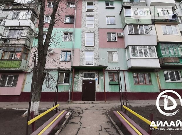 Продажа трехкомнатной квартиры в Запорожье, на ул. Чумаченко 95, район Космос фото 1 Продажа трехкомнатной квартиры в Запорожье, на ул. Чумаченко 95, район Космос фото 1