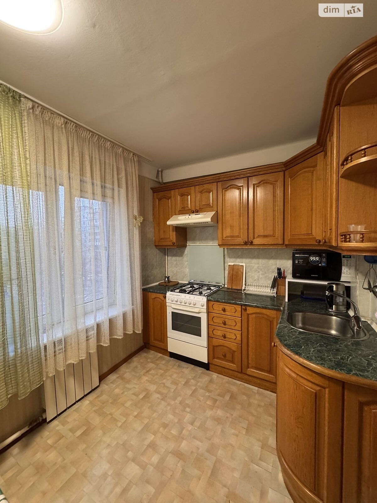 Продажа трехкомнатной квартиры в Запорожье, на ул. Александрова Академика 5, кв. 5, район Осипенковский фото 1