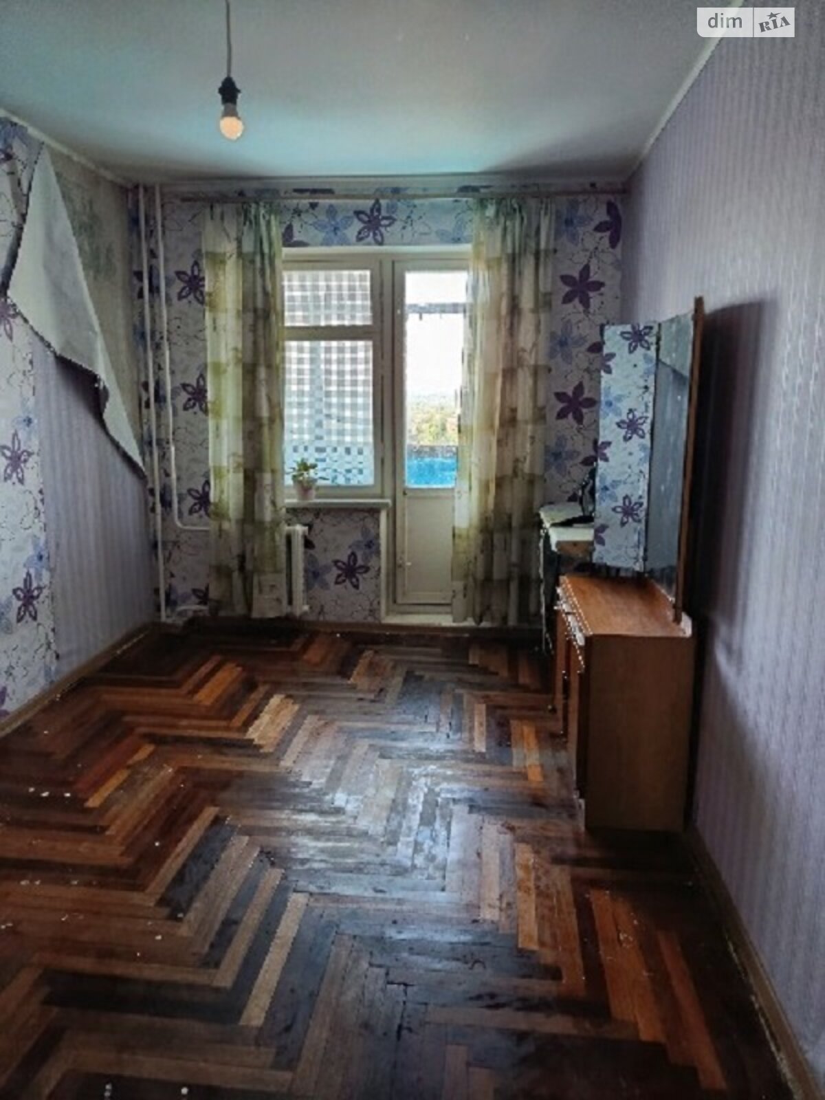 Продажа четырехкомнатной квартиры в Запорожье, на ул. Рустави, район Осипенковский фото 1 Продажа четырехкомнатной квартиры в Запорожье, на ул. Рустави, район Осипенковский фото 1