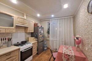 Продаж чотирикімнатної квартири в Запоріжжі, на вул. Зестафонська 5, район Осипенківський фото 2