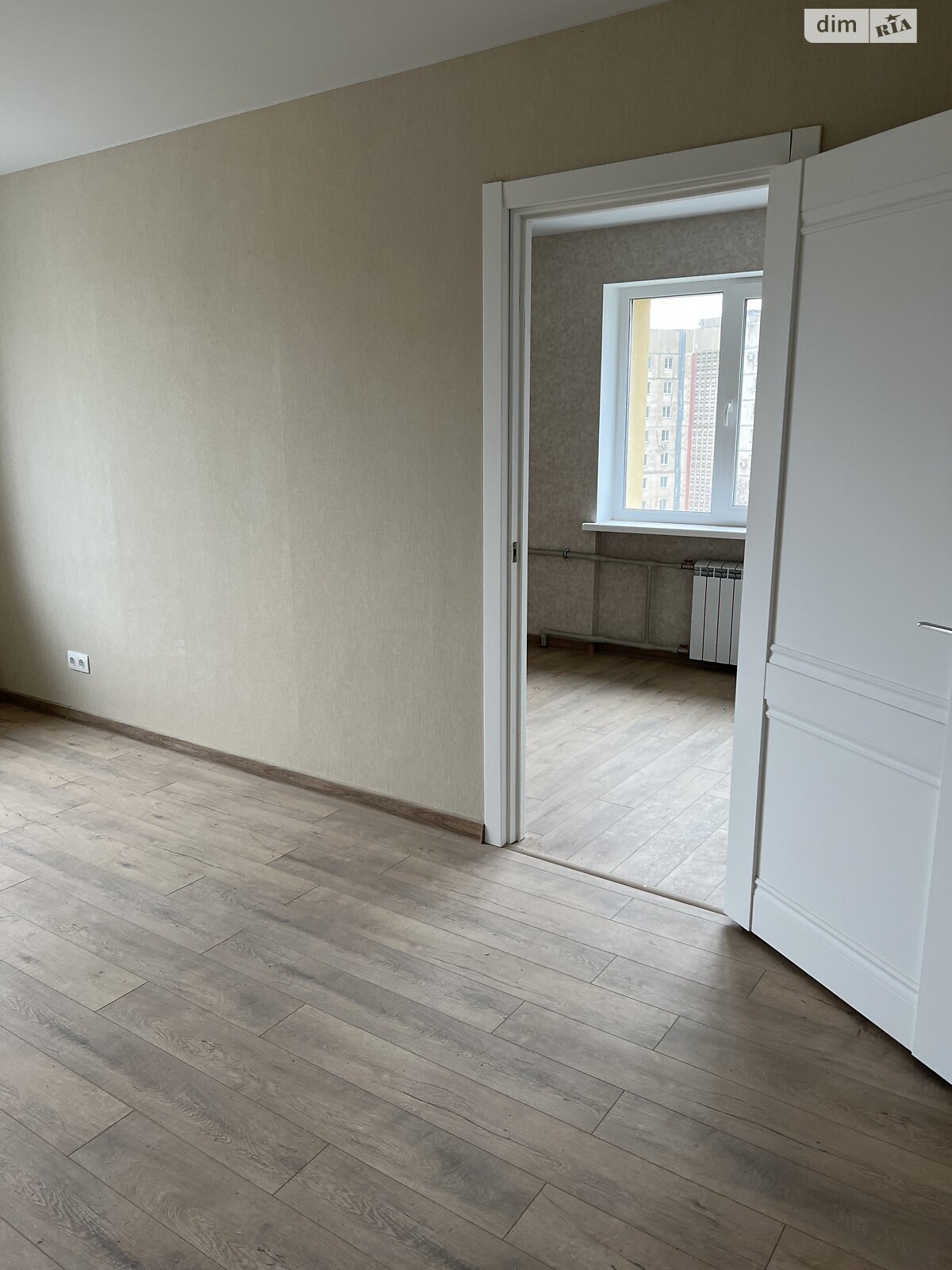 Продажа трехкомнатной квартиры в Запорожье, на ул. Зестафонская 10, район Осипенковский фото 1 Продажа трехкомнатной квартиры в Запорожье, на ул. Зестафонская 10, район Осипенковский фото 1